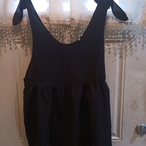 SHEIN Black Tie-Shoulder Sleeveless Camisole